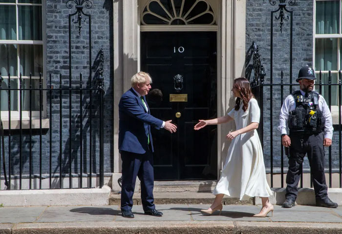 استقبال نخست وزیر انگلیس از همتای نیوزیلندی در مقر نخست وزیری در لندن