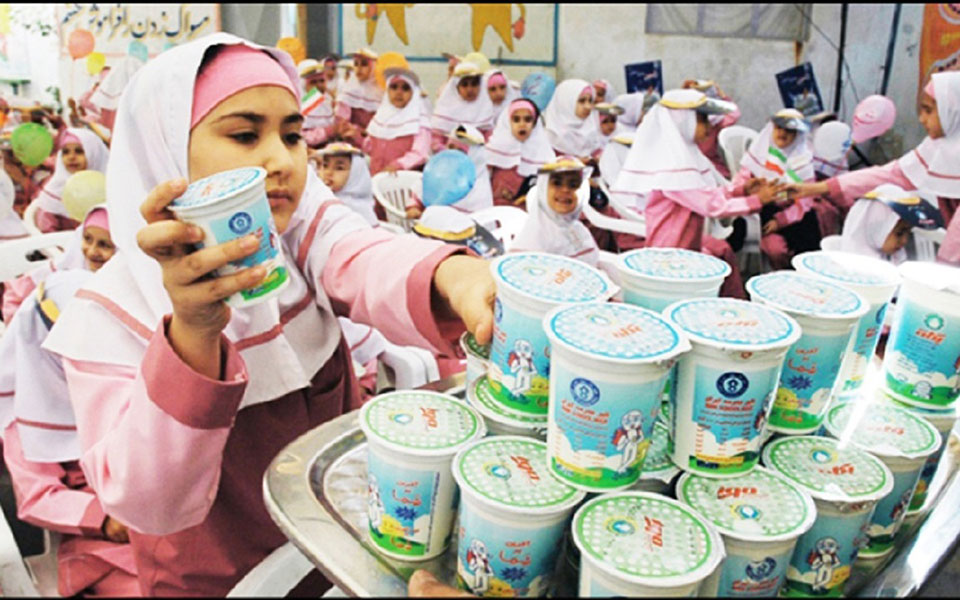 تغذیه رایگان محصلان از اول مهر اجرا می‌شود