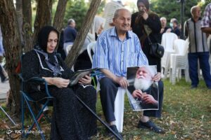 تشییع پیکر هوشنگ ابتهاج در رشت