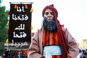 کاروان نمادین اسرای کربلا در قم