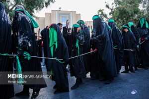 کاروان نمادین اسرای کربلا در قم