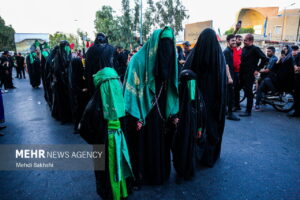 کاروان نمادین اسرای کربلا در قم