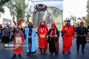 کاروان نمادین اسرای کربلا در قم