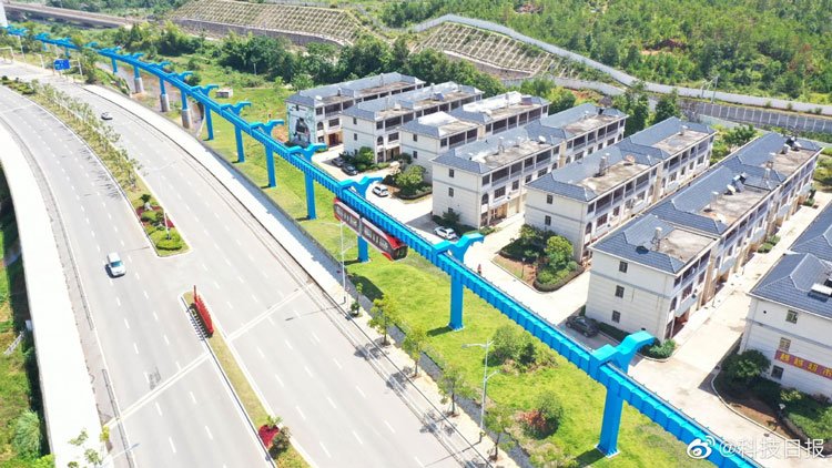 اولین قطار هوایی با موتور نئودیمیم توسط چین راه اندازی شد