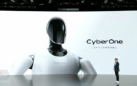 ربات CyberOne