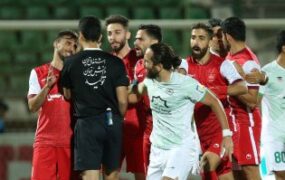 نظر کارشناس داوری در خصوص اتفاقات دیدار پرسپولیس-ذوب آهن