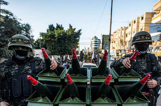 رژه نظامی گردان های قدس شاخه نظامی جنبش جهاد اسلامی فلسطین در نوار غزه