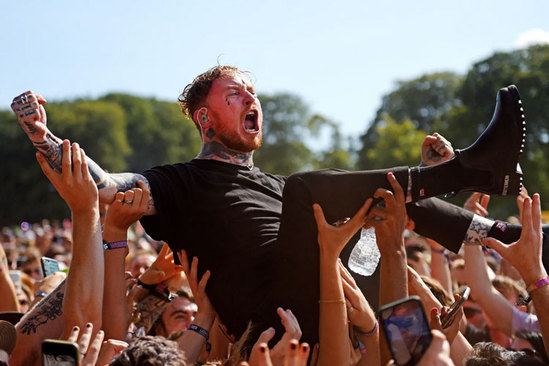 جشنواره موسیقی در لیدز انگلیس