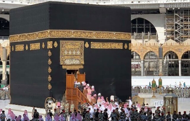 جدیدترین تصاویر منتشر شده از داخل کعبه