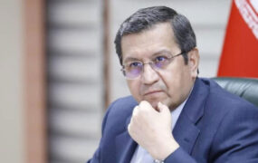 جنگ توییتری رستم قاسمی و عبدالناصر همتی