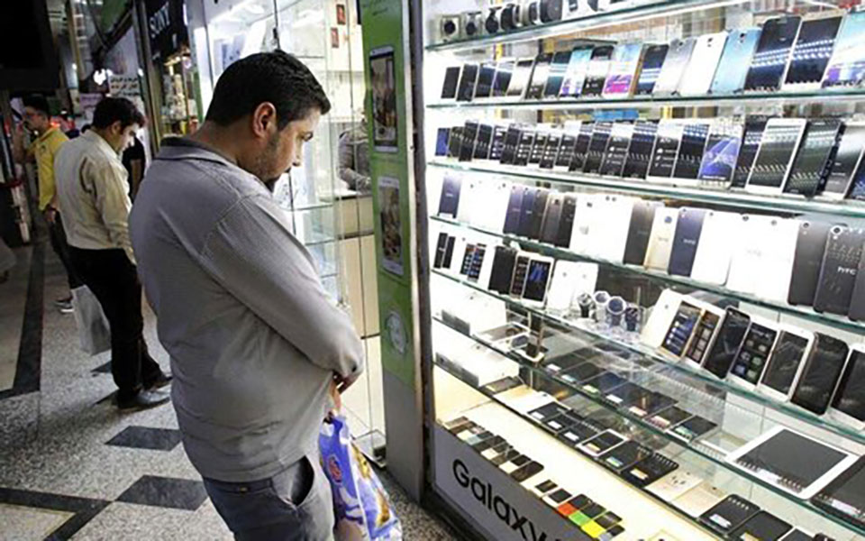 خریدگوشی‌ همراه فقط با کد ملی
