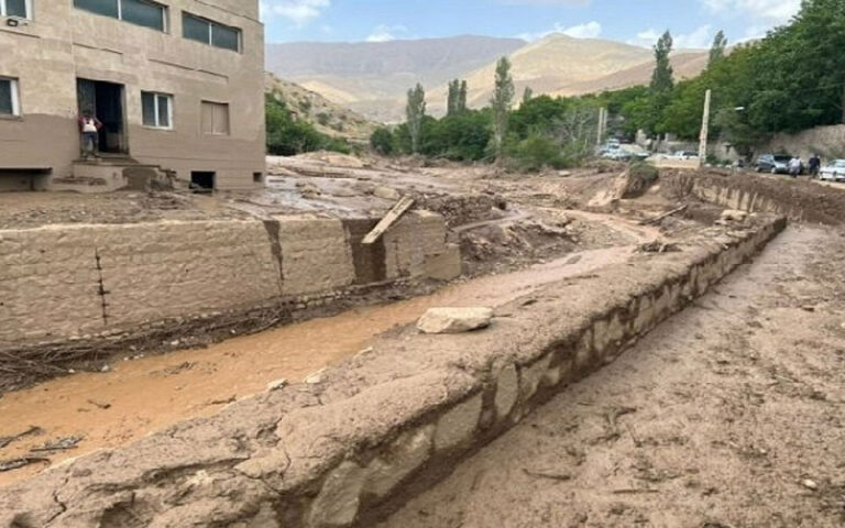 مدیریت بحران به گردشگران در فیروزکوه هشدار داد