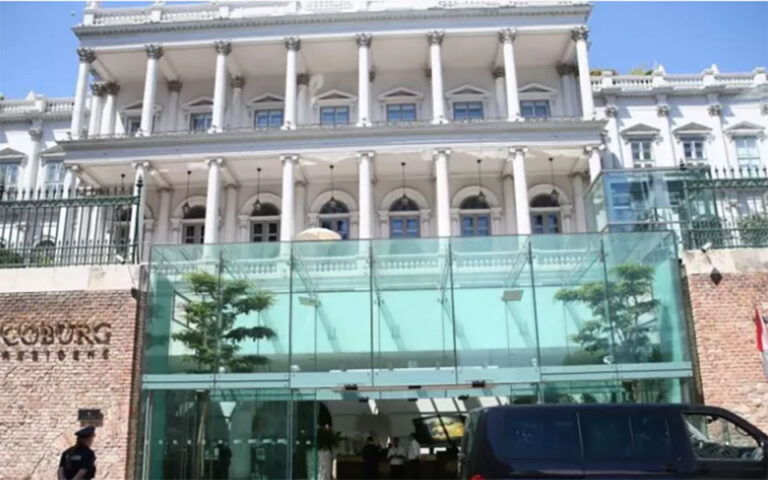 مرندی: مسائل باقی مانده درباره بازگشت به برجام حل شده