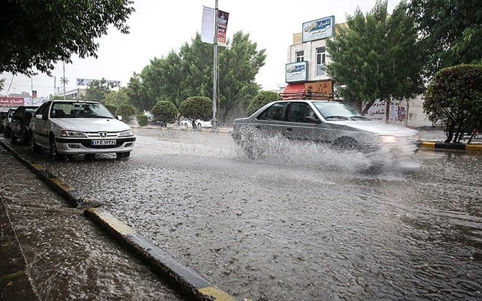 کاهش دما و وقوع سیلاب در ۱۳ استان