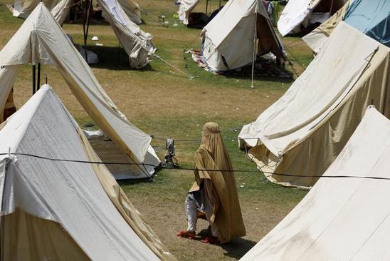 اردوگاه آوارگان سیلزده در پاکستان