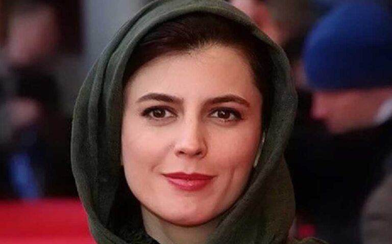 اعطای جایزه زن در سینما به لیلا حاتمی
