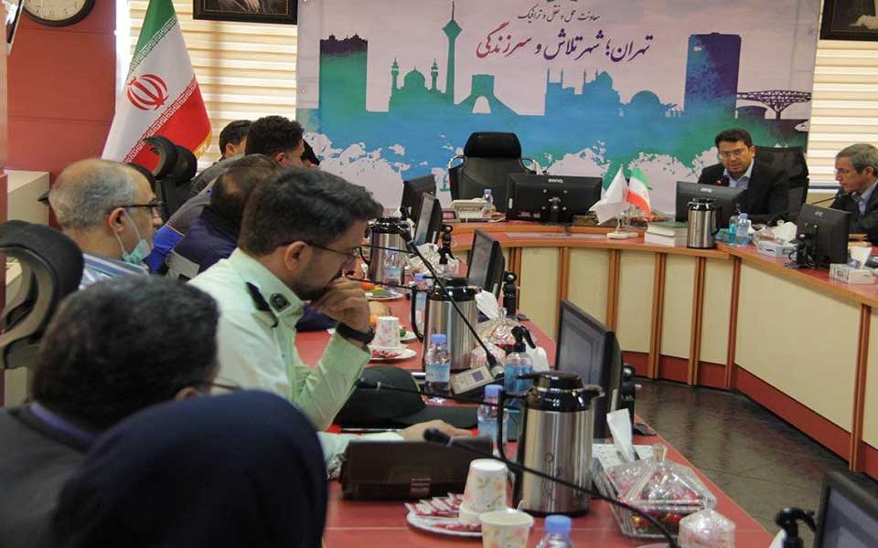 ساعات کاری ادارات از اول مهر شناور می‌شود