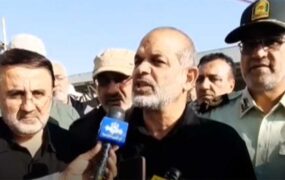 وزیر کشور ظرفیت پذیرش زائر جدید در مرز وجود ندارد