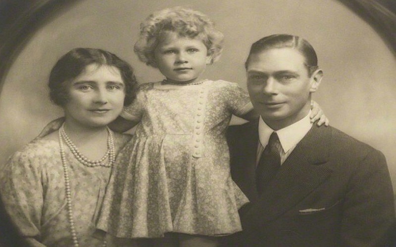 کودکی-ملکه الیزابت