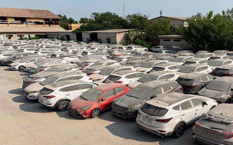 23 هزار نفر برای خرید 1040 خودروی خارجی ثبت نام کردند