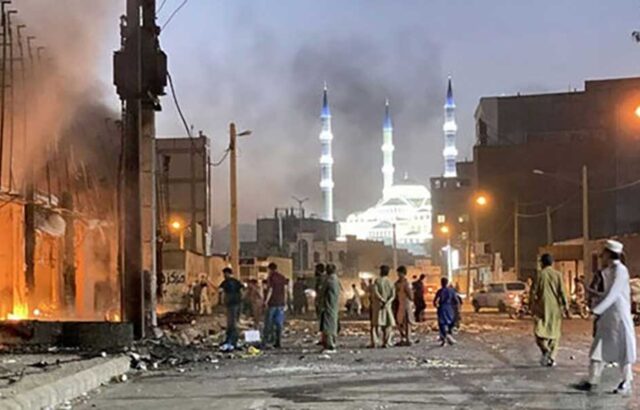 جزئیات جدید از حمله به کلانتری ۱۶ زاهدان/ فیلم