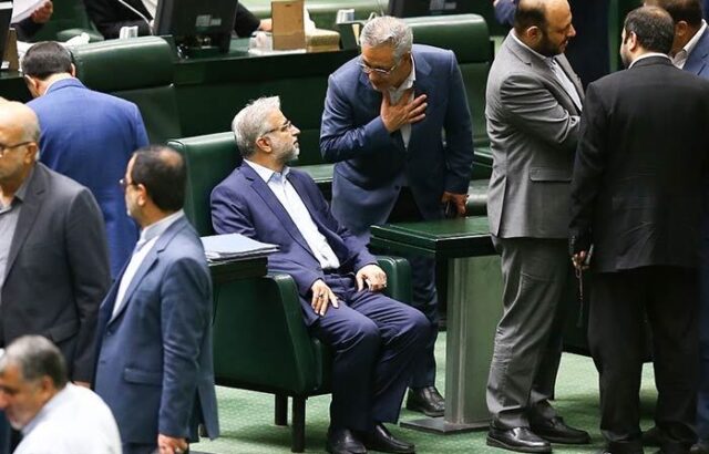 جلسه رای اعتماد زادهدی وفا