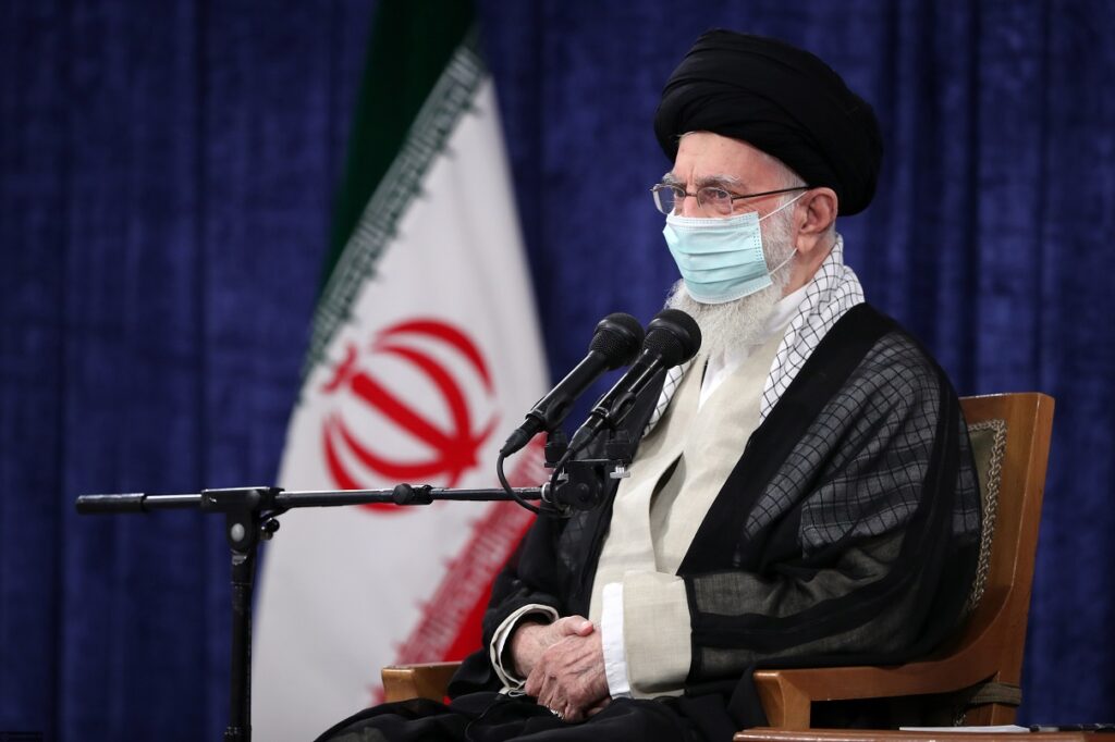 رهبری- مجمع تشخیص