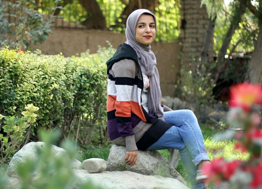 زینب موسوی