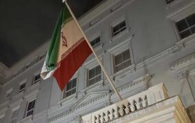سفارت ایران در انگلیس مورد حمله قرار گرفت