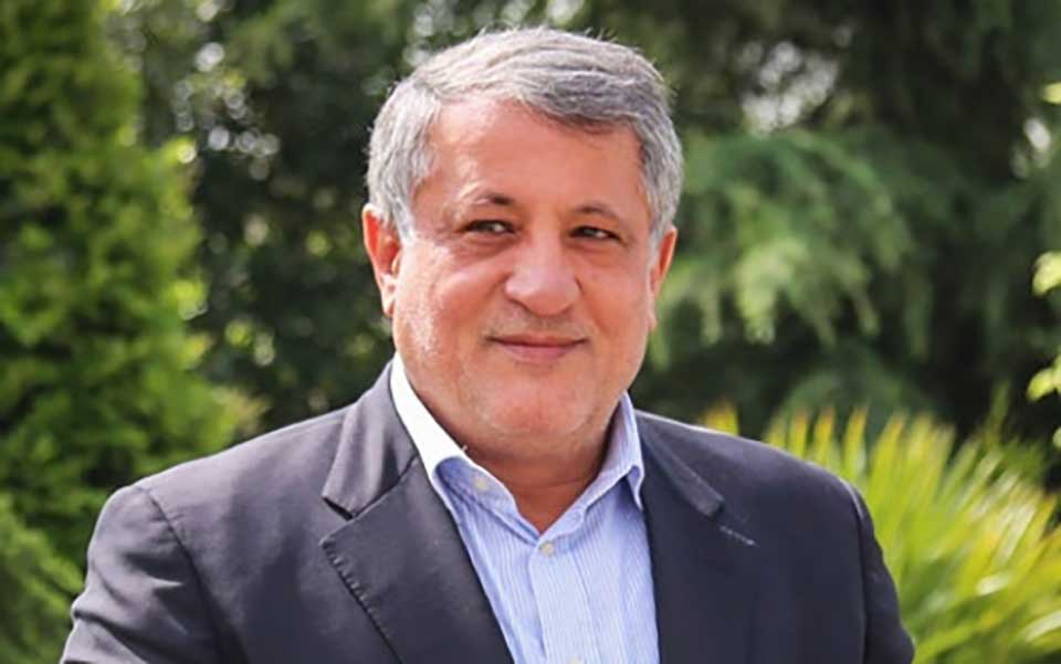 محسن هاشمی فائزه هاشمی همچنان در بازداشت به سر می‌برد