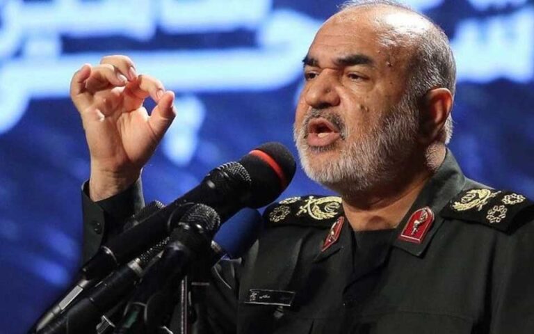 هشدار سردار سلامی به آل‌سعود: مراقب رفتار رسانه‌تان باشید