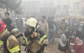 آتش‌سوزی در طبقه منفی پنج یک ساختمان ۱۵ طبقه در تهران