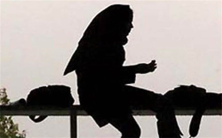 تکدی گری دختر 14 ساله بعد از فرار از خانه