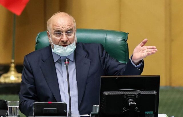 انتقال از یک پلتفرم خارجی به داخلی به شکل دستوری امکان پذیر نیست