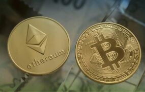 کاهش قیمت بیت کوین به پایین‌ترین رقم