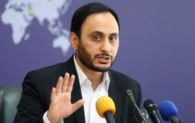 بپذیرید که اشتباه کردید و عذرخواهی کنید