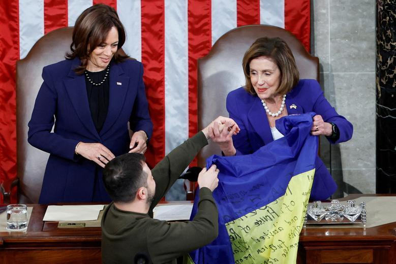 دیدنی های امروز؛ از کلونی پنگوئن ها تا تیراندازی پاریس سخنرانی ولودمیر زلنسکی رییس جمهوری اوکراین در کنگره آمریکا