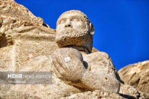 مجموعه تاریخی بیستون کرمانشاه