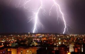 دیدنی های امروز؛ از شیرین کاری پاپ فرانسیس تا هدایای کریسمس