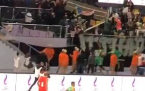 ریزش جایگاه تماشاگران یک ورزشگاه در مصر