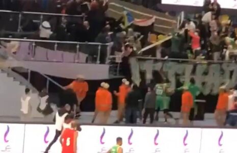 ریزش جایگاه تماشاگران یک ورزشگاه در مصر