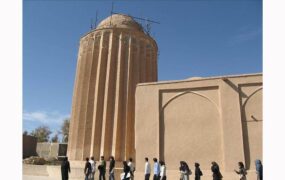 ساعت خورشیدی ۹۰۰ ساله در ایران