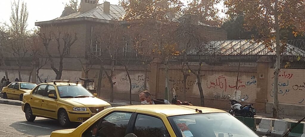شعارنویسی
