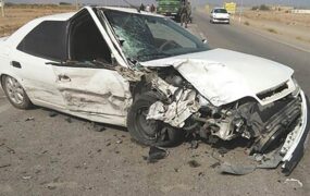 چپ کردن یک زانتیا به دلیل حرکات نمایشی