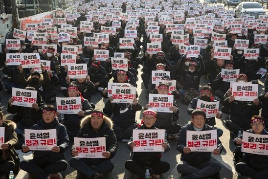 اعتصاب و اعتراض اتحادیه های کارگران ساختمانی در شهر سئول کره جنوبی