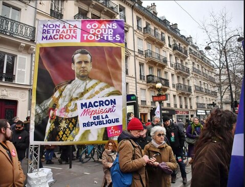 تظاهرات بزرگ 1 میلیون نفری در شهر پاریس فرانسه علیه طرح دولت ماکرون