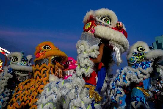 شلوغی محله چینی ها در شهر بانکوک تایلند به مناسبت سال نو چینی