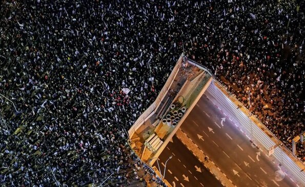 تظاهرات 150 هزار نفری مخالفان نتانیاهو در شهر تل آویو