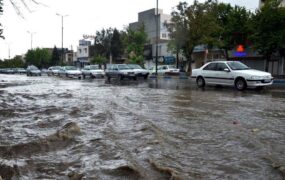 سیل در تهران امدادگران