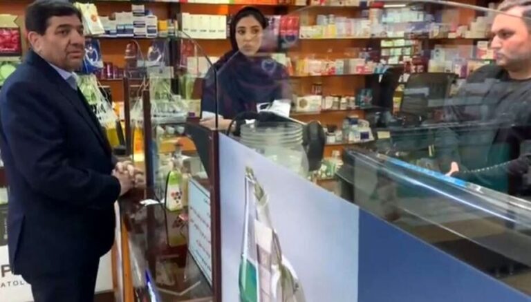 بازدید مخبر از داروخانه ها
